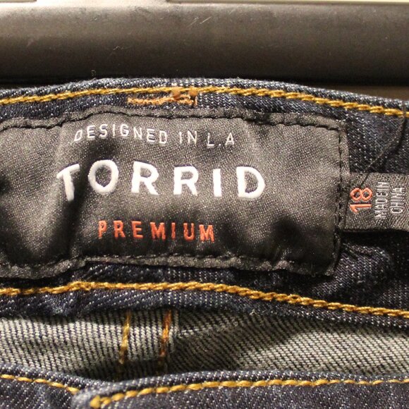 Torrid Premium Raw Hem Skinny Jeans - Sz 18 - Picture 4 of 5